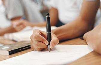 Escola Estadual Professor Lucas Nogueira Garcez Professor - Foto 1